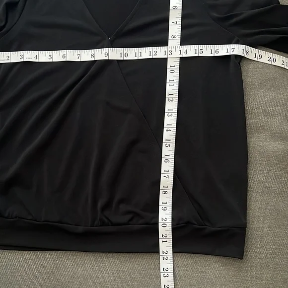 3/$15 Banana Republic - Cocoon Wrap Long Sleeve Blouse Women Small - Picture 11 of 13